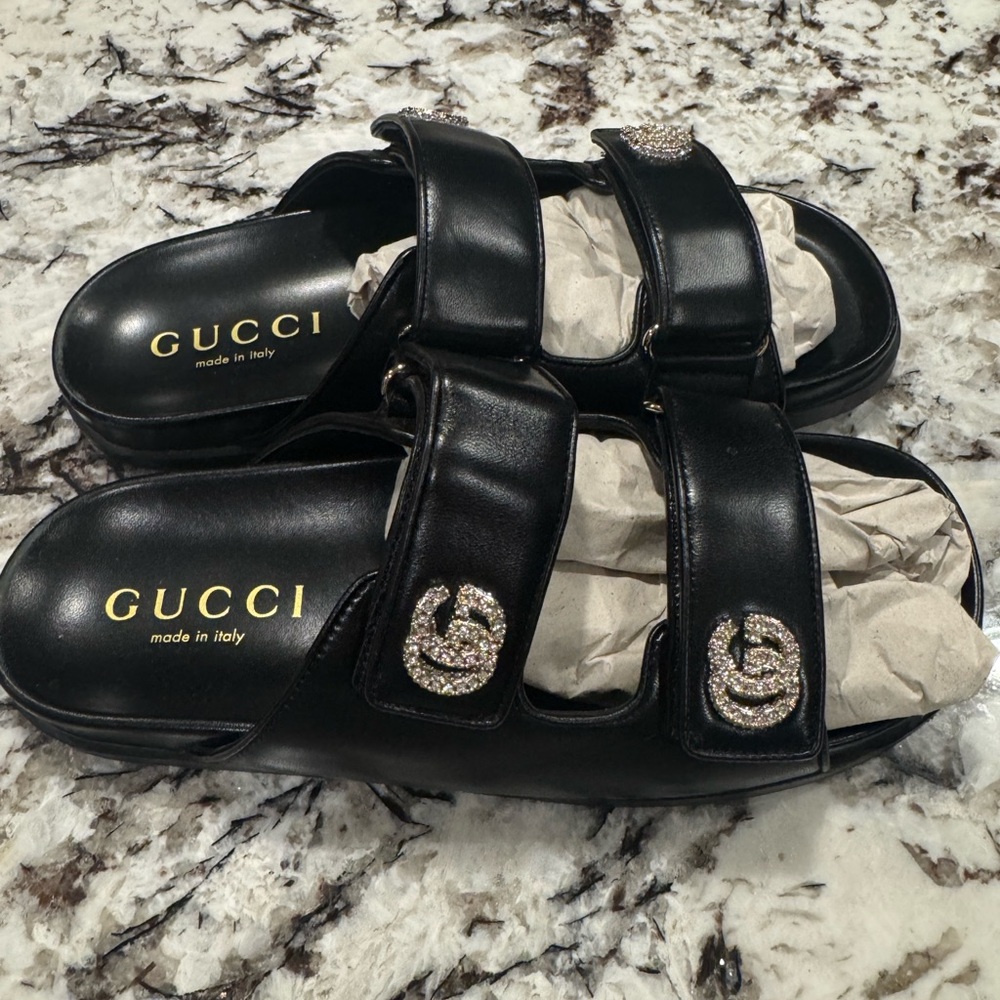 Gucci Marmont Leather Flat Sandals - Picture 3 of 11